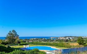 Mar A Vista Rocha Beach Summer